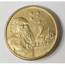 AUSTRALIA 2010 . TWO 2 DOLLARS COIN . ERROR . SLIGHT OFF CENTRE MIS-STRIKE